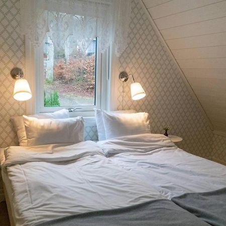 Anfasteröd Gårdsvik - badstugor med loft Ljungskile Eksteriør bilde