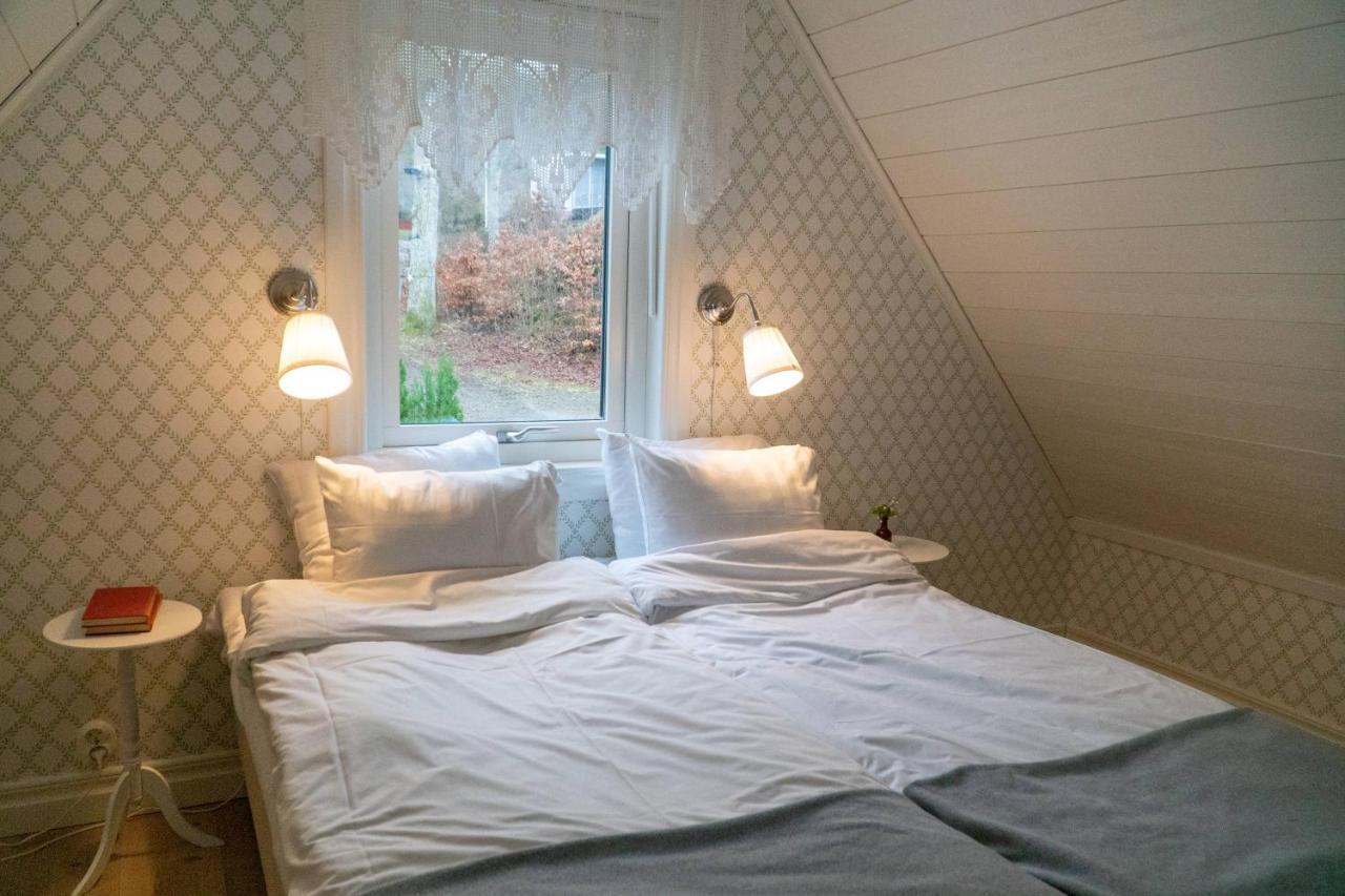 Anfasteröd Gårdsvik - badstugor med loft Ljungskile Eksteriør bilde